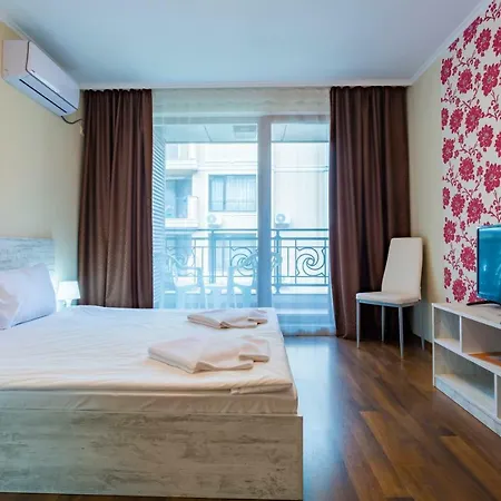 Aparthotel Rose Gardens