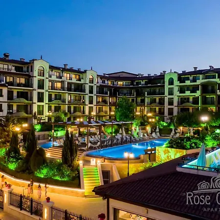 Rose Gardens 4*