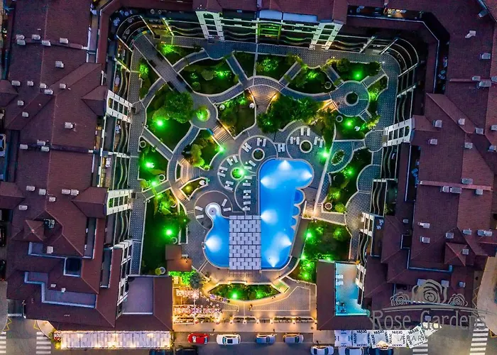 Rose Gardens 公寓式酒店