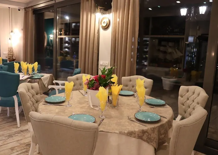 公寓式酒店 Rose Gardens 4*