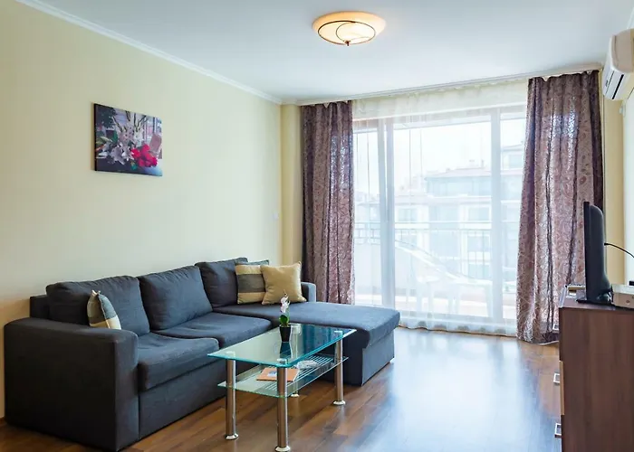 公寓式酒店 Rose Gardens 4*