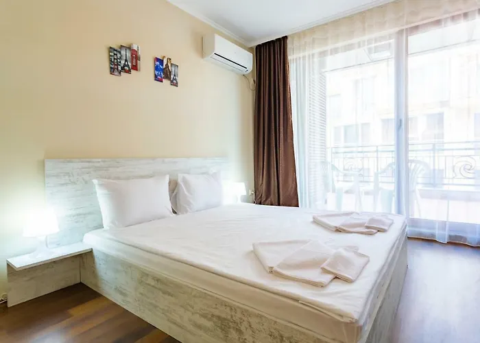 Rose Gardens 4* 帕莫瑞