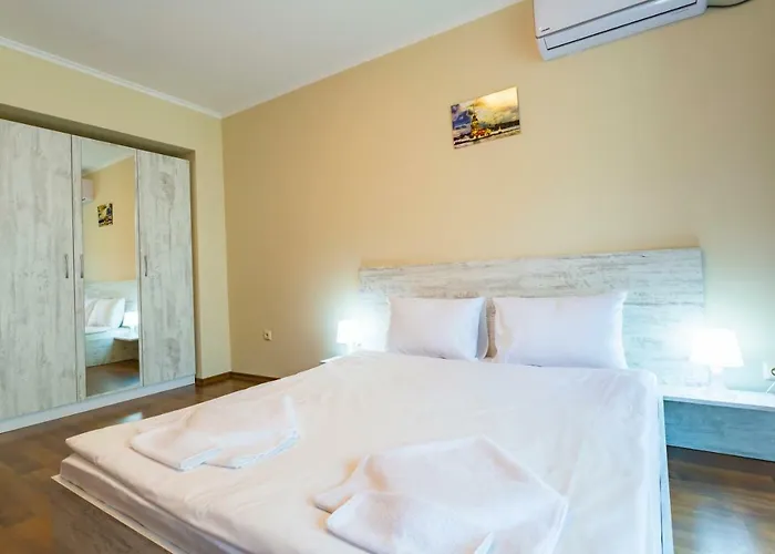 Rose Gardens 公寓式酒店 4*