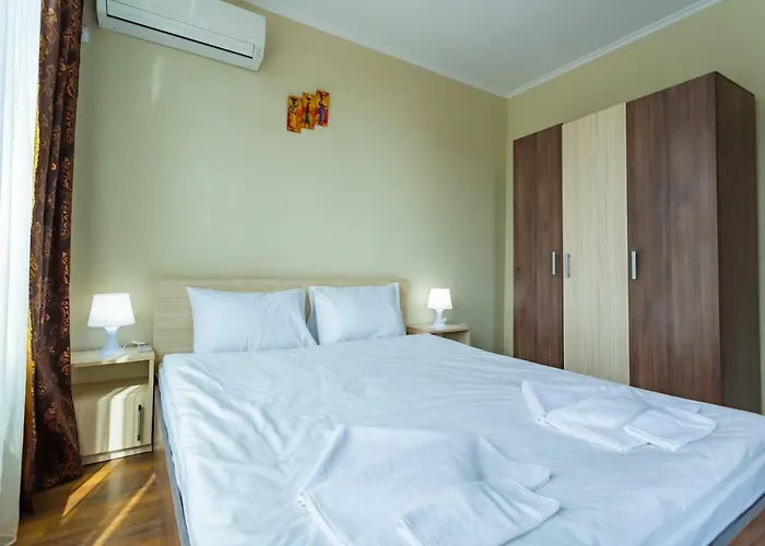 Rose Gardens 公寓式酒店 帕莫瑞