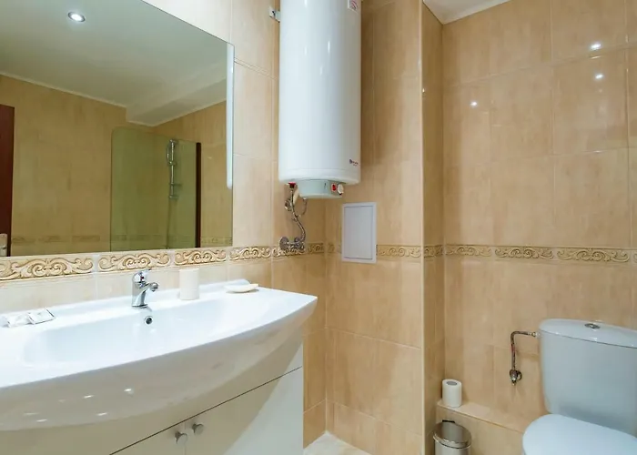 Rose Gardens 4* 帕莫瑞